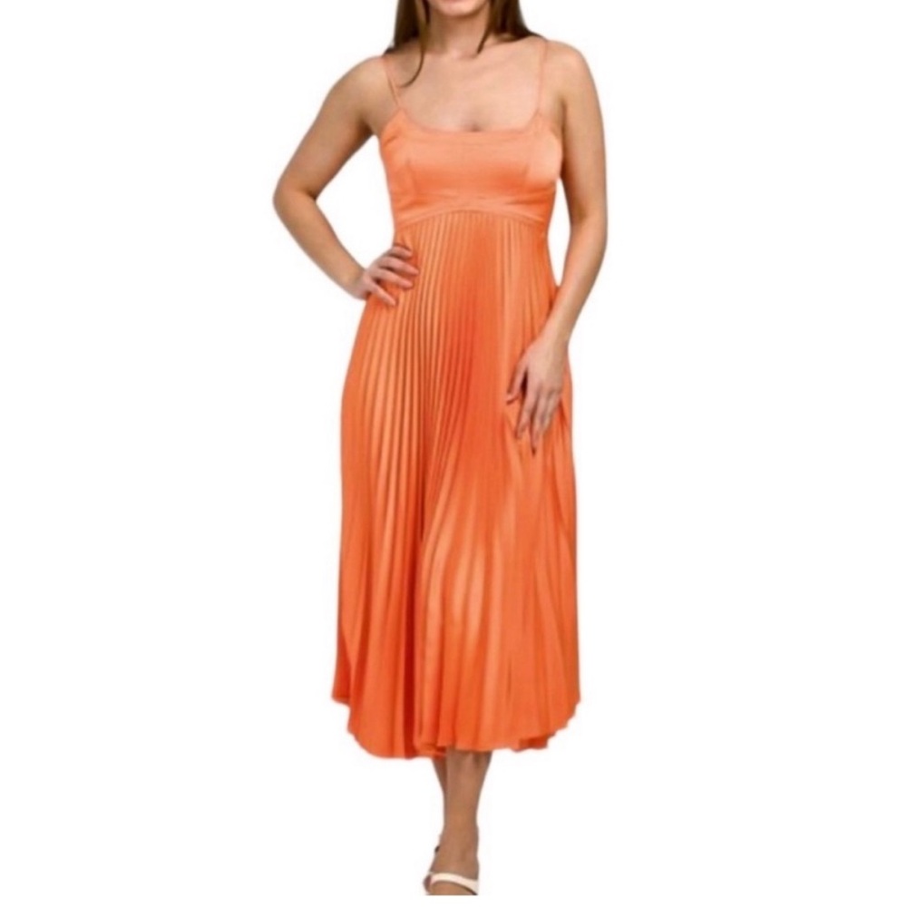 House of Harlow 1960 Orange Pleated Midi Dress